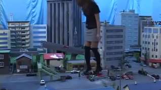 Online film Giantess asian in stockings and heels crushing city