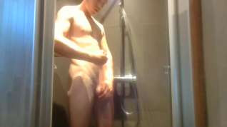 Online film Fit guy showering the sea off his hard body, takes a shave aswell.