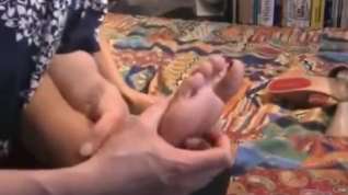 Online film Tickling Ticklish Jil Bare Feet Tickled
