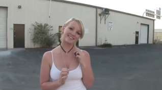 Online film Sexy girl next door exposes her lovely juggs in public