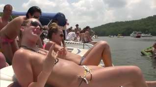 Online film PARTY COVE NAKED ON THE WATER - Scene 5