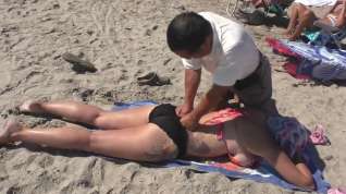 Online film Side Boob Beach Massage