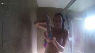 Online film Brett Rossi Masturbates her cunt in shower