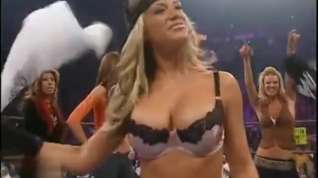Online film WWE Divas moments hot sexy raw content bikini