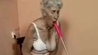 Online film Old Granny fucked by machine