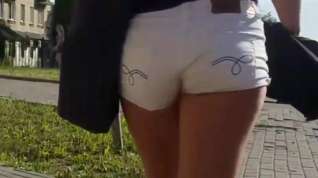 Online film Sweet ass in white shorts