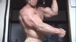 Online film Legend veiny asian Bodybuilder!