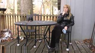 Online film Pink Angel Smoking on Porch