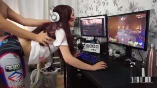 Online film Teen Gamer Girl Gets a Creampie