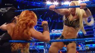 Online film Becky Lynch vs. Mandy Rose