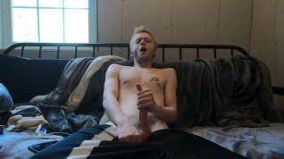 Online film Hot Blonde Teenage Jock jerking his BIG COCK in COLLEGE DORM