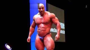 Online film Egyptian God, Atiea Shalan! The muscle god in hot blue tiny posing trunks!