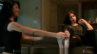Online film Gorgeous girls tickling feet