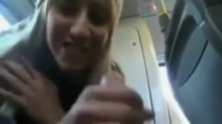 Online film Blowjob and fucking in public bus