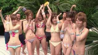 Online film Hot AV actresses have a swimsuit competition