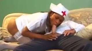Online film Naughty Ebony Nurse Riding A Cock