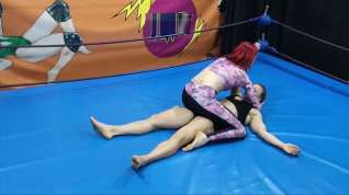 Online film Karina shows her wrestling skills