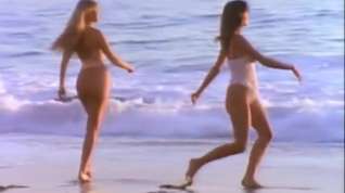 Online film Ava Fabian & Lisa Matthews - Sexy Lingerie 2 Decent Exposure