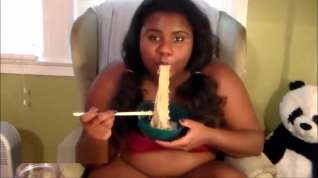 Online film Black Girl wants to get even Fatter for you!