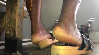 Online film Big meaty mature ebony soles