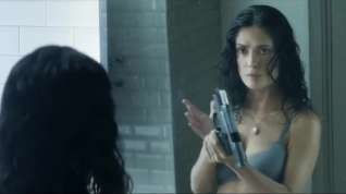 Online film Everly (2014) - Salma Hayek's Sexy Breasts and Ass
