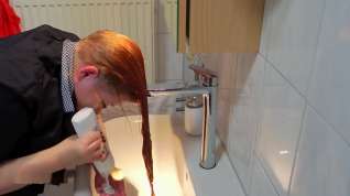 Online film Haare Waschen Und Shampoonieren - 29
