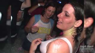 Online film Girls Flashing Their Tits at a Foam Party - SouthBeachCoeds