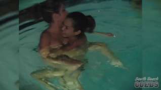 Online film Late Night Hotel Swimming Pool Skinny Dipping Girls Miami Florida - SouthBeachCoeds