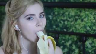 Online film banana asmr