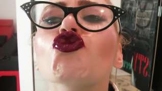 Online film Punishment: Smothered by Teachers lipstick kisses