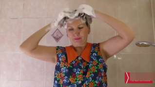 Online film Haare Waschen Und Shampoonieren - 24