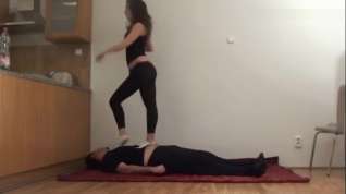 Online film Hard trampling and jumping