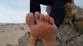 Online film Foot fetish on the beach