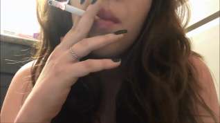 Online film Hot Brunette Teen Smoking Red Cork Tip Cigarette in Lip Gloss - Close Up