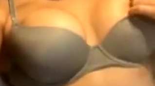 Online film My Cousin Bianca Sends Me Nudes -Twitter: BindiyaUniverse