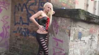 Online film Smoking Blonde Hooker Looking For Business