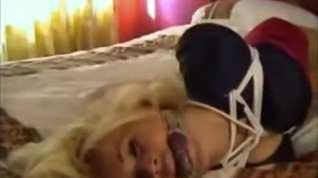 Online film Hot Blonde Model - Hog Tied Tight & Gagged in Bed ---- HD Video