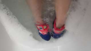 Online film Shoe Play In Bath Fulky Dressed Wearing Nike Air Max