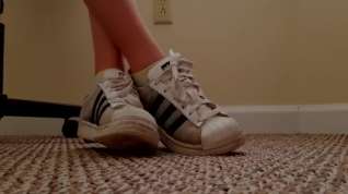 Online film Adidas Sneakers, Socks, and Feet