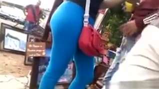 Online film Amazing Ass Wearing Tight Blue Pants