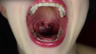 Online film mouth tongue lady