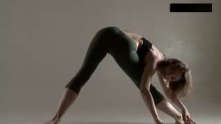 Online film Razdery Noga In Tight Yoga Pants
