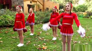 Online film Milf Sixtynining Cheerleading Stepdaughter