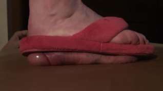 Online film 230LB BBW COCK CRUSH IN PINK SLIPPERS