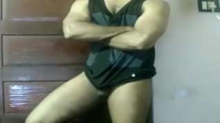 Online film Punjabi muscular gay