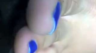 Online film Blue Toes under the table footjob