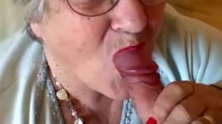 Online film Grandma Gives a Lipstick Blowjob
