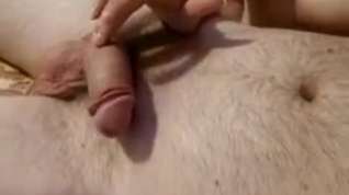 Online film Elle masse sa prostate pendant qu'il se branle