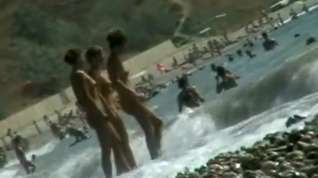 Online film Amateur beach nudist 21