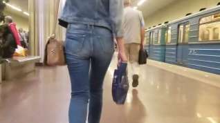 Online film Sexy ass in tight jeans